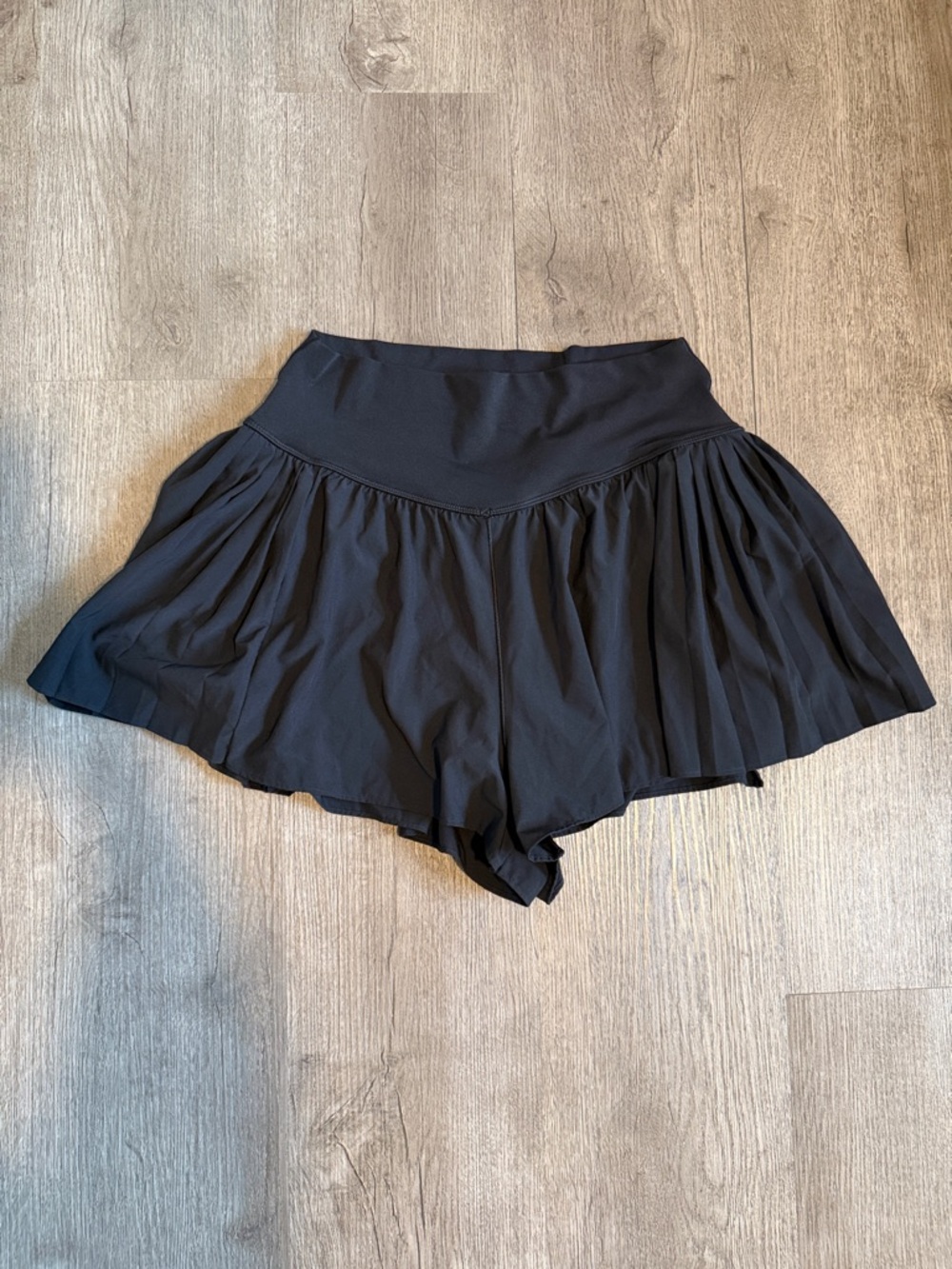 Aerie Women’s Pleated Active Shorts